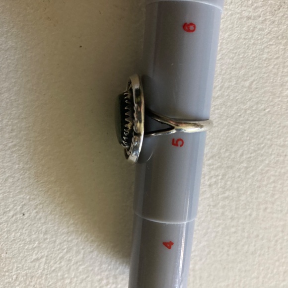 “HOST PICK” Vintage 70sTurquoise “Green” Size 5 Ring - Picture 9 of 11